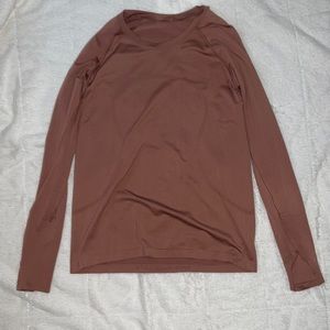 Lululemon long sleeve swiftly tech
